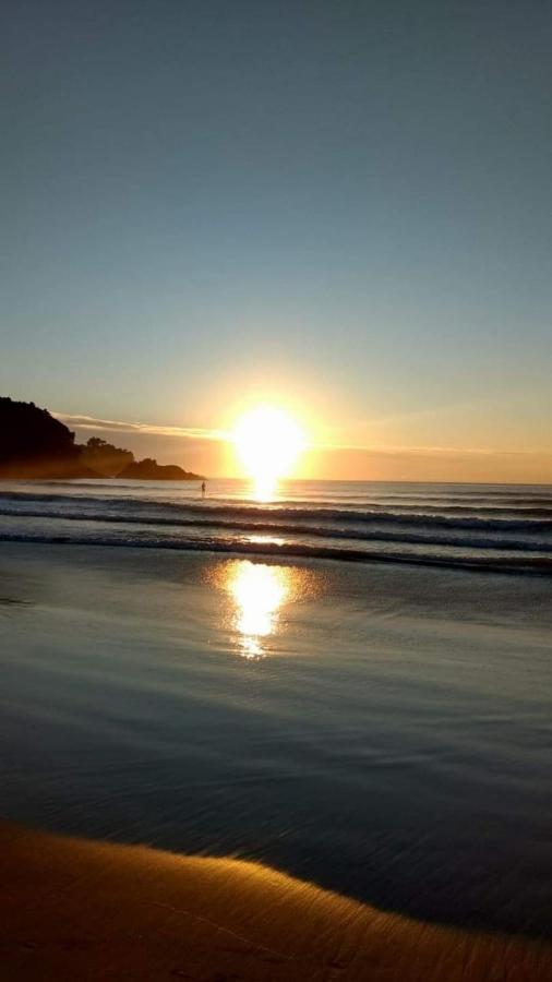 Apartamento Ubatuba - Praia Grande - 200M Da Praia Kültér fotó